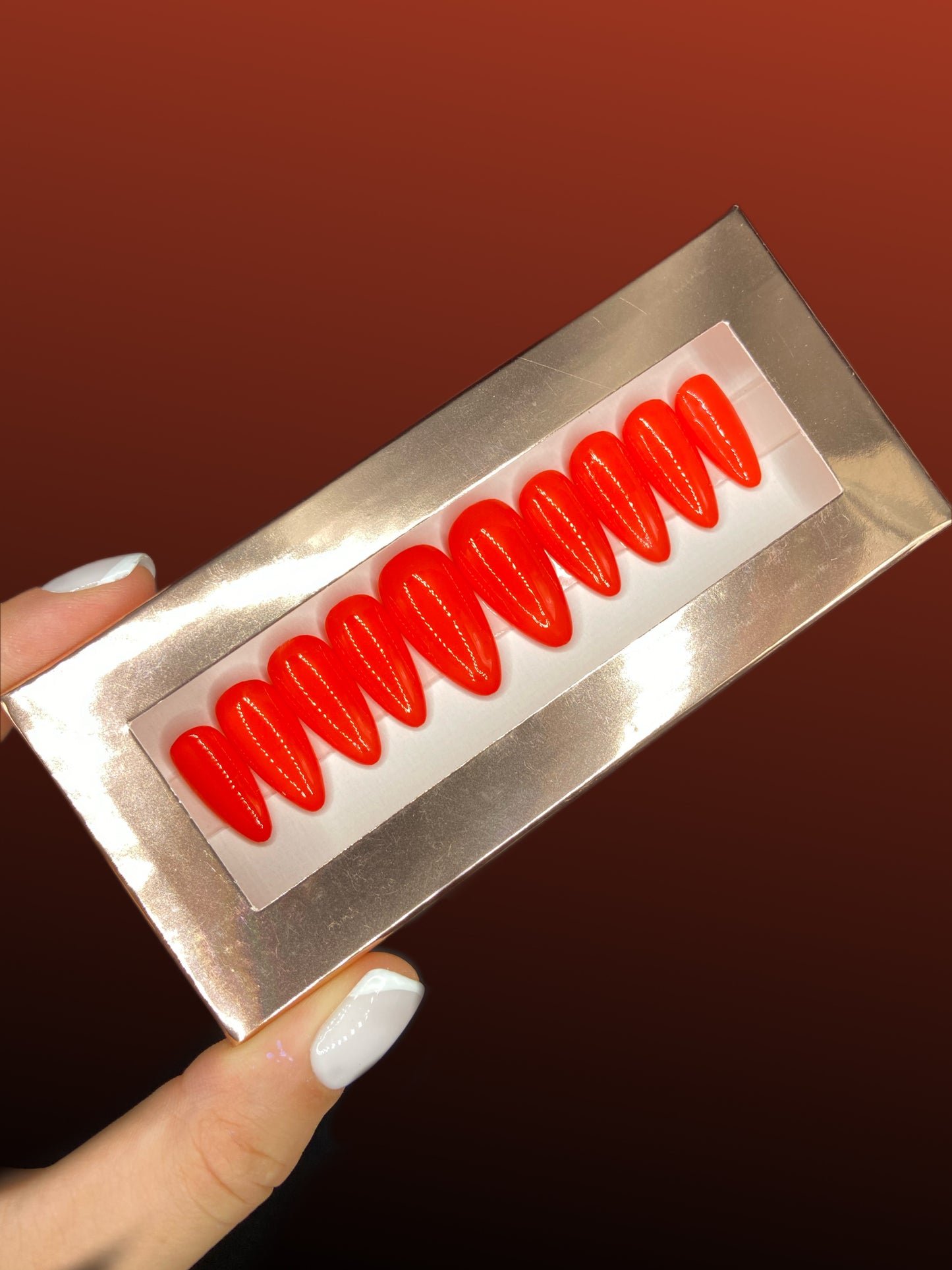 𝗖𝗢𝗤𝗨𝗘𝗟𝗜𝗖𝗢𝗧